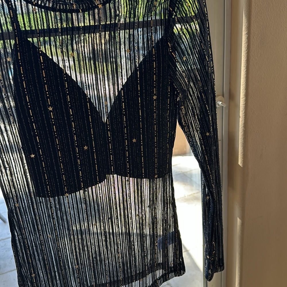 NWOT SHEER BLACK & GOLD BLUE B COLLECTION L/S TOP SIZE SM.  BLACK HYFVE LG BRA - Picture 5 of 9